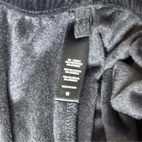 SKIMS Black Velour Jogger Pants Women's Size M Soot Elastic Waist AP-LEG-0887 - Picture 5 of 9